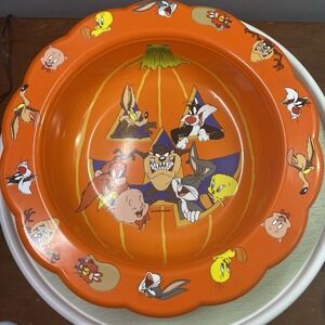 Looney Tunes Plastic Popcorn Halloween Trick or Treat Candy Bowl 1996 Taz, Bugs